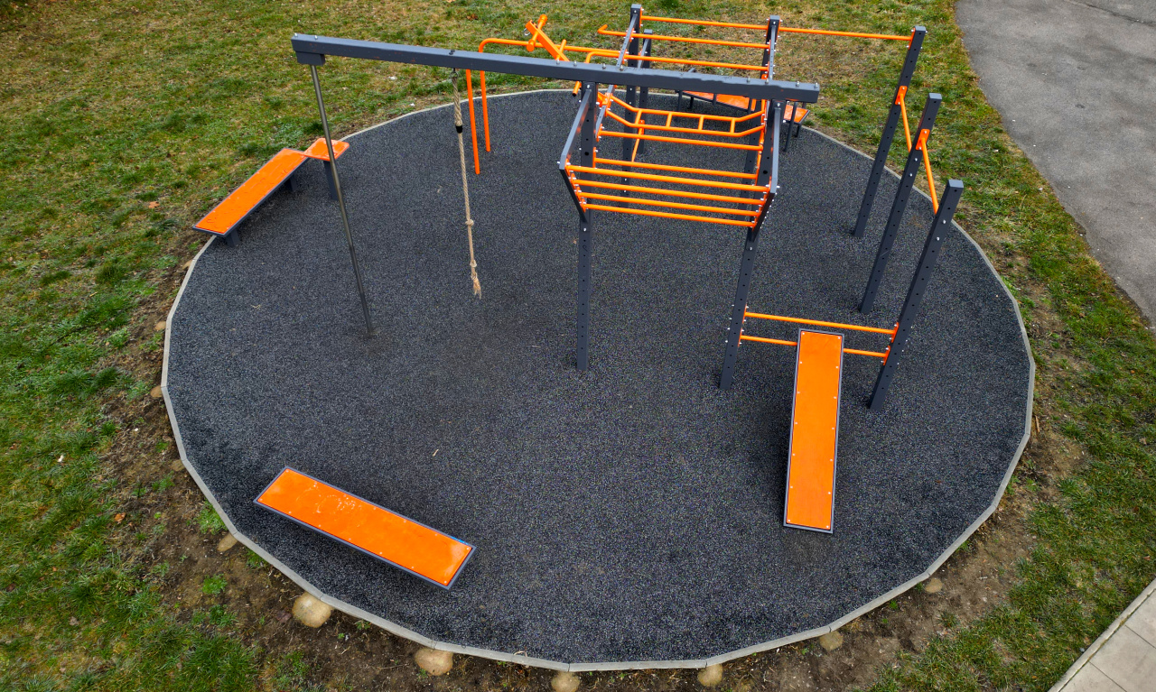 Image d'illustration pour : Parc Street workout/Callisthénie